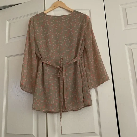 Blouse in floral print /maternity - Picture 4 of 5